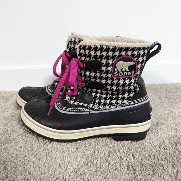 Sorel Houndstooth Women's Snow Boots - Picture 3 of 7